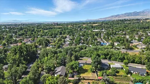 View/Area - 434 River Heights Blvd, River Heights, UT 84321 photo 2 of 5