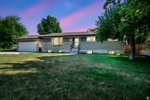 Exterior - 434 River Heights Blvd, River Heights, UT 84321 photo 10 of 10