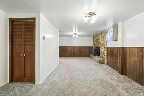 Living - 434 River Heights Blvd, River Heights, UT 84321 photo 6 of 7