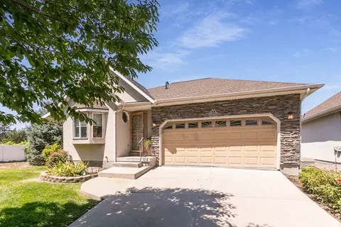 625 N Redwood Rd W #12, Salt Lake City, UT 84116