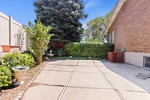 Exterior - 703 Emerald Dr, Bountiful, UT 84010 photo 9 of 9