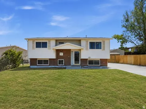 3347 S Sidney Way, Magna, UT 84044