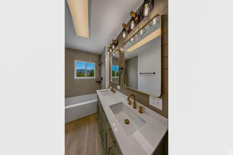 Bath - 718 E 9th St S, Ogden, UT 84404 photo 2 of 4