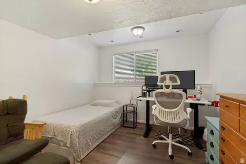 Bedroom - 1643 Lewis And Clark Dr, Centerville, UT 84014 photo 5 of 6