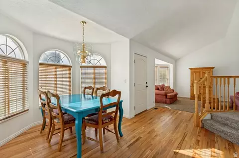 Dining - 1643 Lewis And Clark Dr, Centerville, UT 84014 photo 3 of 3