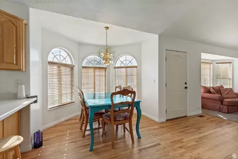 Dining - 1643 Lewis And Clark Dr, Centerville, UT 84014 photo 2 of 3