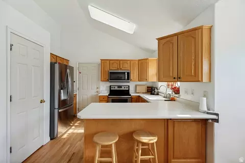 Kitchen - 1643 Lewis And Clark Dr, Centerville, UT 84014 photo 1 of 3