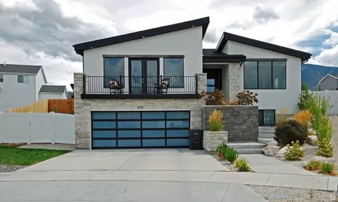 Exterior - 655 E Oliver Rd, Tooele, UT 84074 photo 2 of 8