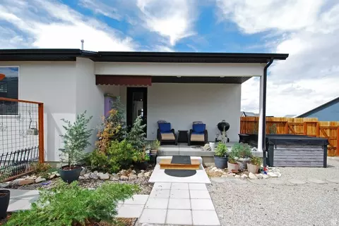 Exterior - 655 E Oliver Rd, Tooele, UT 84074 photo 4 of 8