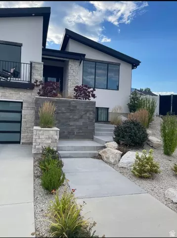 Exterior - 655 E Oliver Rd, Tooele, UT 84074 photo 3 of 8