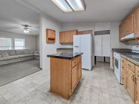 Kitchen - 70 S 300 E, Elsinore, UT 84724 photo 1 of 5