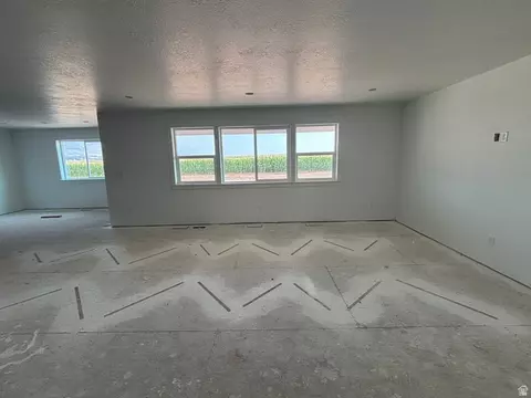 Living - 364 E 1600 S, Lewiston, UT 84320 photo 1 of 1