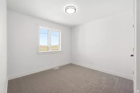 Bedroom - 364 E 1600 S, Lewiston, UT 84320 photo 5 of 8