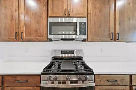 Kitchen - 364 E 1600 S, Lewiston, UT 84320 photo 3 of 4