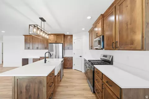 Kitchen - 364 E 1600 S, Lewiston, UT 84320 photo 2 of 4