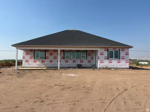 Exterior - 364 E 1600 S, Lewiston, UT 84320 photo 4 of 5