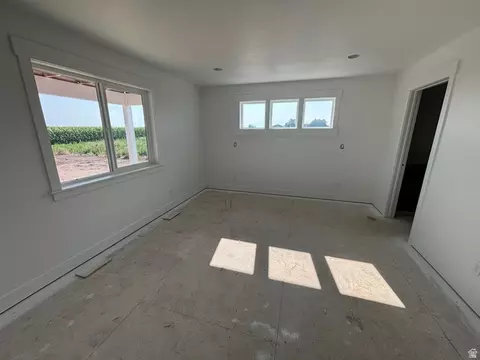 Bedroom - 364 E 1600 S, Lewiston, UT 84320 photo 1 of 3