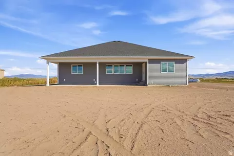 Exterior - 364 E 1600 S, Lewiston, UT 84320 photo 5 of 5