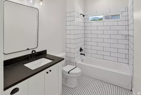 Bath - 1257 N 1350 E, Mapleton, UT 84664 photo 3 of 3