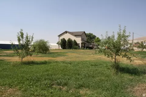 Exterior - 2938 S 2800 E, Franklin, ID 83237 photo 2 of 7