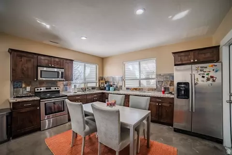 Kitchen - 8621 S 1700 E, Sandy, UT 84093 photo 3 of 3