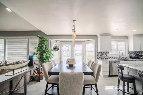 Dining - 8621 S 1700 E, Sandy, UT 84093 photo 1 of 1