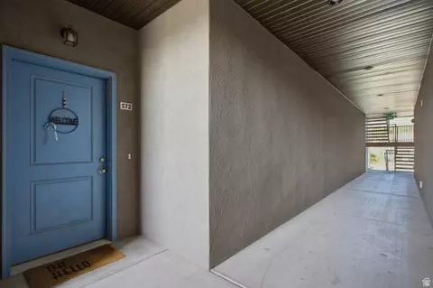 Entry Way - 564 W 1725 S, Orem, UT 84058 photo 1 of 3
