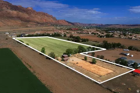 3886 S Maynard Ln #2, Moab, UT 84532 photo 2