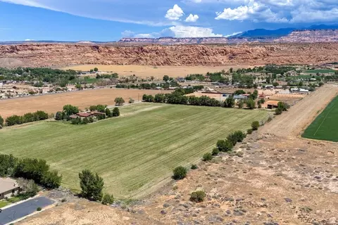 3886 S Maynard Ln #2, Moab, UT 84532 photo 4