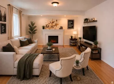 Living - 4624 S Quiet Cir, Murray, UT 84107 photo 2 of 2