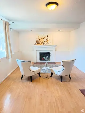 Living - 4624 S Quiet Cir, Murray, UT 84107 photo 1 of 2