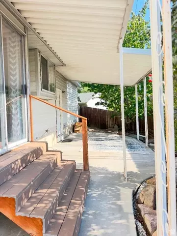 Exterior - 4624 S Quiet Cir, Murray, UT 84107 photo 2 of 10