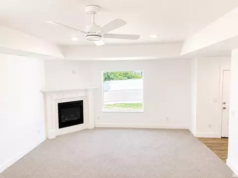 Living - 120 E 500 N, Hyde Park, UT 84318 photo 2 of 2