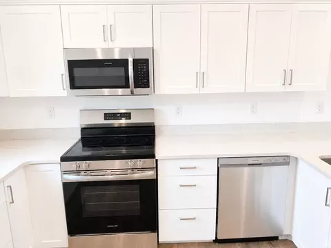 Kitchen - 120 E 500 N, Hyde Park, UT 84318 photo 3 of 4