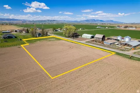 30 E 1600 S, Lewiston, UT 84320 photo 3