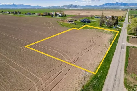 30 E 1600 S, Lewiston, UT 84320 photo 2