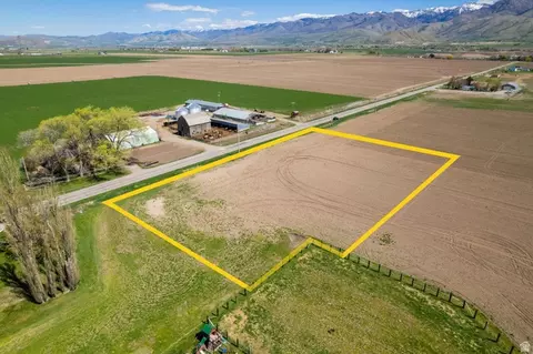 30 E 1600 S, Lewiston, UT 84320 photo 4