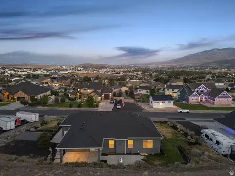 View/Area - 2891 E Sunset Dr, Eagle Mountain, UT 84005 photo 3 of 11
