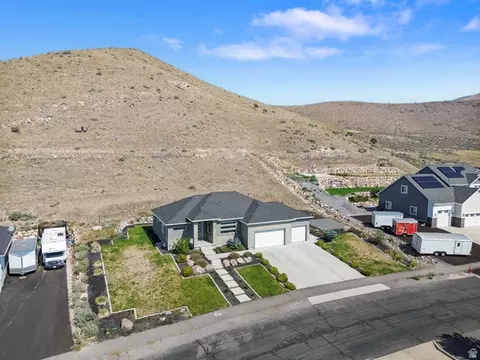 View/Area - 2891 E Sunset Dr, Eagle Mountain, UT 84005 photo 9 of 11