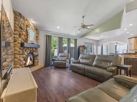 Living - 2093 E 9510 S, Sandy, UT 84092 photo 1 of 3