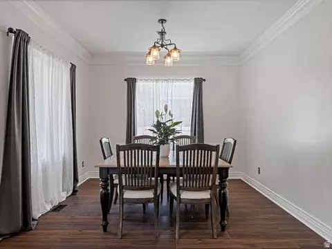 Dining - 2093 E 9510 S, Sandy, UT 84092 photo 1 of 2