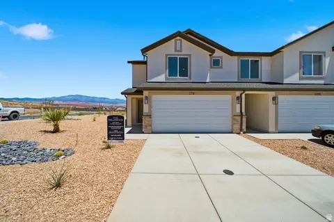 2163 S Woverine Way #2448, Washington, UT 84780