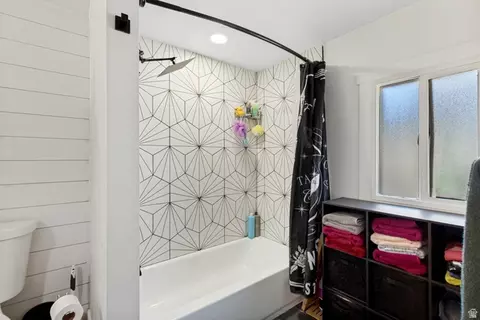 Bath - 607 W Wasatch S, Midvale, UT 84047 photo 2 of 2