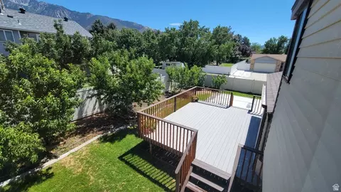 Exterior - 11153 S Silver Queen Cir, Sandy, UT 84094 photo 3 of 10