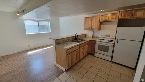 Kitchen - 11153 S Silver Queen Cir, Sandy, UT 84094 photo 4 of 4