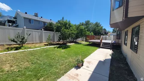 Exterior - 11153 S Silver Queen Cir, Sandy, UT 84094 photo 4 of 10