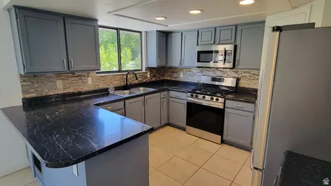 Kitchen - 11153 S Silver Queen Cir, Sandy, UT 84094 photo 1 of 4