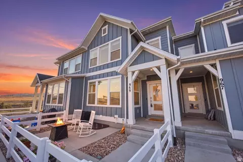 969 W Sunspear Dr, Saratoga Springs, UT 84045