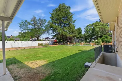Exterior - 972 S 550 E, Orem, UT 84097 photo 4 of 6