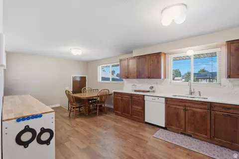 Kitchen - 972 S 550 E, Orem, UT 84097 photo 2 of 3